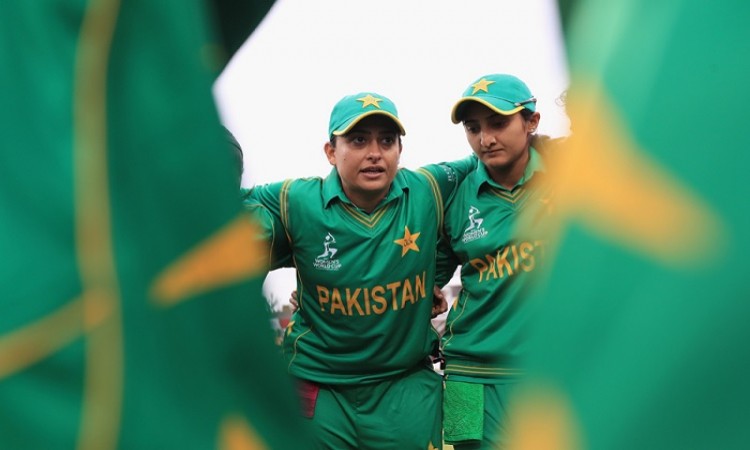 Pakistan board removes Sana Mir as women's team skipper
