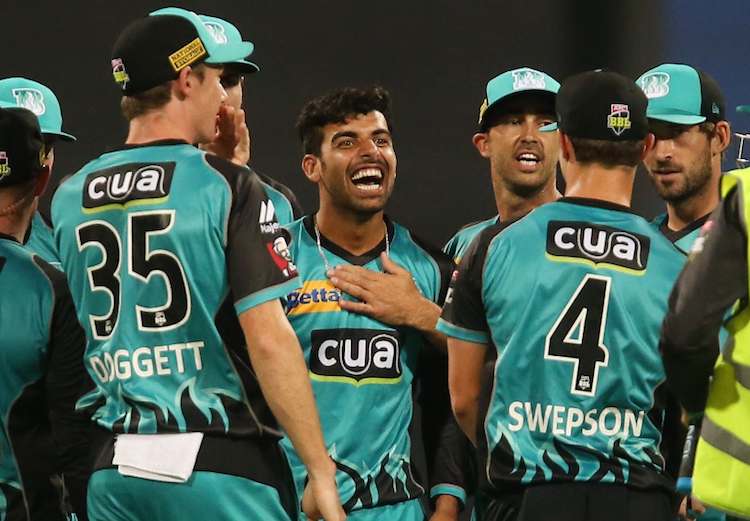 Brisbane Heat vs Sydney Thunder BBL 2017-18