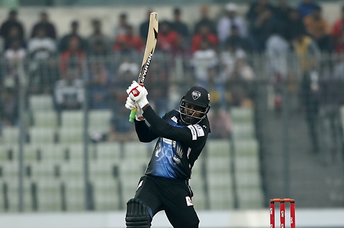Chris Gayle hits record 18 sixes in Bangladesh Premier League final Chris Gayle hits record 18 sixes in Bangladesh Premier League final