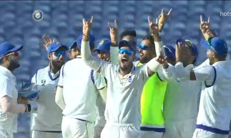 Delhi beat Bengal by an innings and 26 runs to reach Ranji Trophy final after 10 years