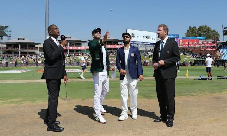 South Africa opt to bat against India in 2nd test, Playing XI Images