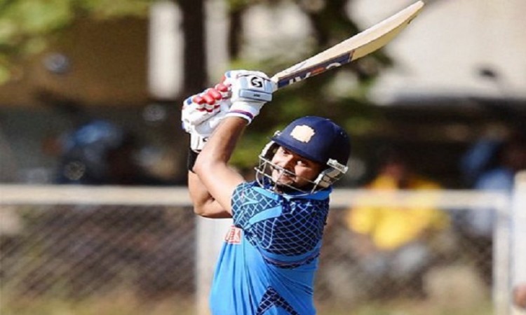 Suresh Raina complete 200 T20 sixes in India