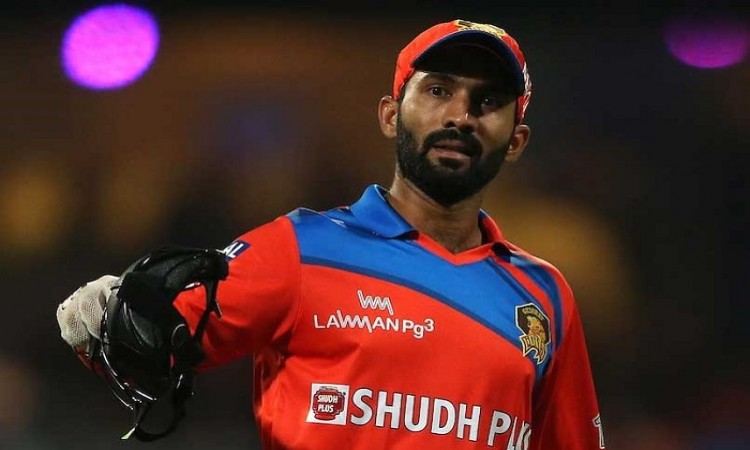  Dinesh Karthik is sold to Kolkata knight riders for INR 740 lacs