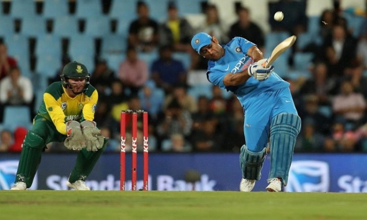MS Dhoni's fifty from 27 balls