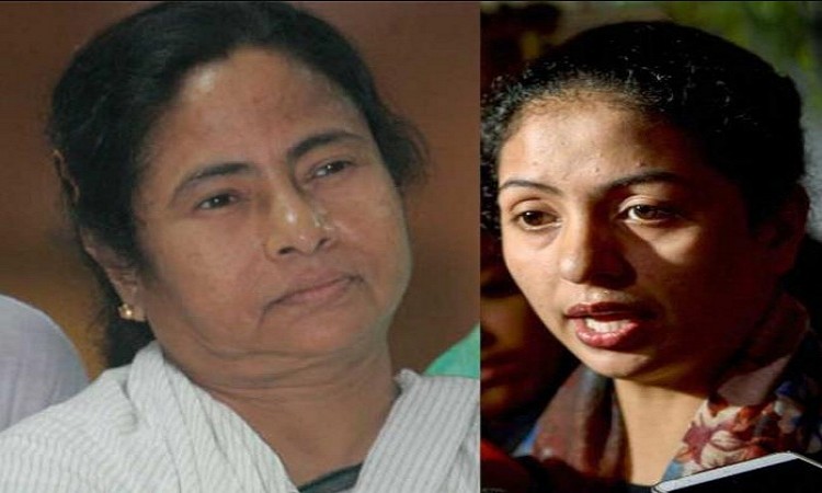 Pacer Mohammed  Shami's wife meets Mamata Banerjee Images