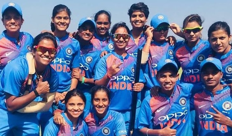 POOJA VASTRAKAR becomes the first Woman to score FIFTY while batting at No.9 POOJA VASTRAKAR becomes the first Woman to score FIFTY while batting at No.9