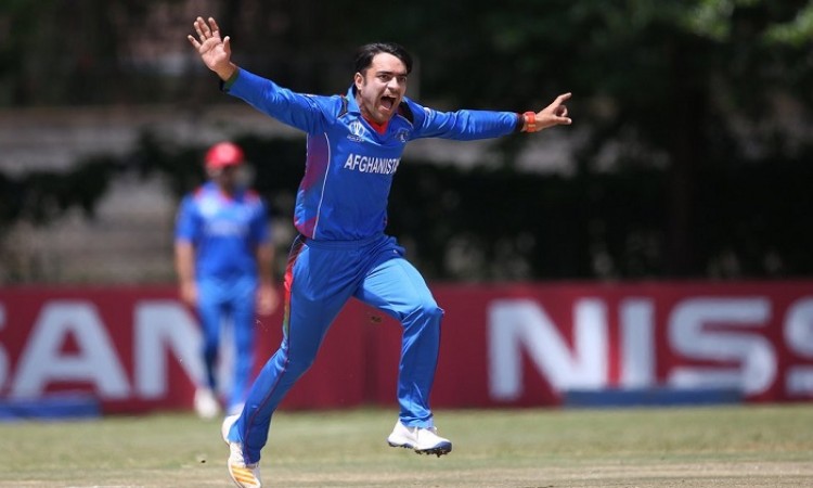  Rashid Khan and Dawlat Zadran clean up UAE for 177