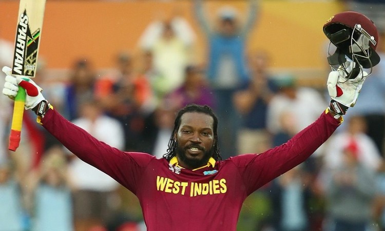 Chris Gayle needs 7 more fours for complete 300 fours in IPL