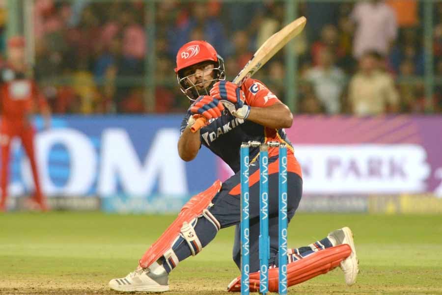 आईपीएल 2018 मैच के दौरान दिल्ली डेयरडेविल्स के ऋषभ पंत फोटो