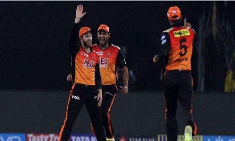 सनराइजर्स हैदराबाद की टीम को जीत के लिए 148 रन की दरकार