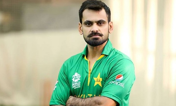 PCB issues show-cause notice to Hafeez for criticising ICC rules