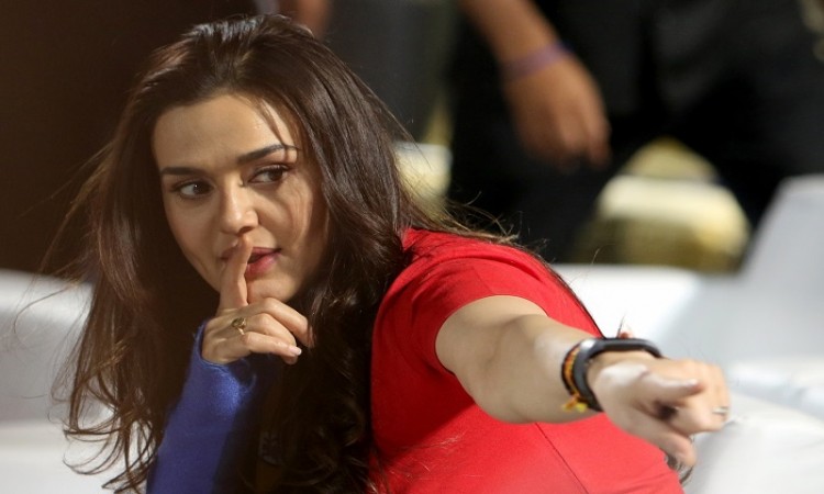 Preity Zinta issues an apology to KXIP fans after season exit 