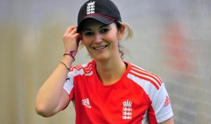 Charlotte Edwards (England) Images