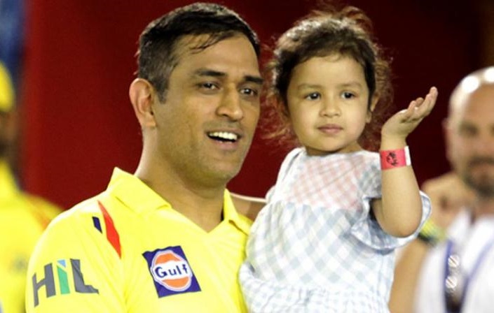 MS Dhoni's daughter Ziva cheering for Hardik Pandya MS Dhoni's daughter Ziva cheering for Hardik Pandya