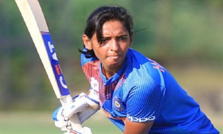  harmanpreet kaur half century hel india women to post 11 runs in asia cup final 