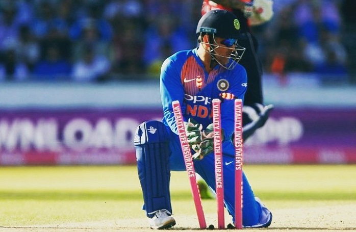 MS Dhoni surpasses Kamran Akmal to inflict most stumpings in T20Is MS Dhoni surpasses Kamran Akmal to inflict most stumpings in T20Is