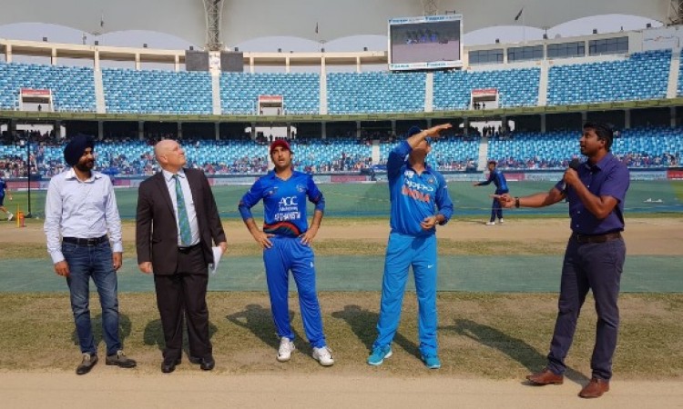 Asia Cup 2018:  भारत के खिलाफ मैच में अफगानिस्तान ने जीता टॉस, पहले बल्लेबाजी करने का फैसला Images