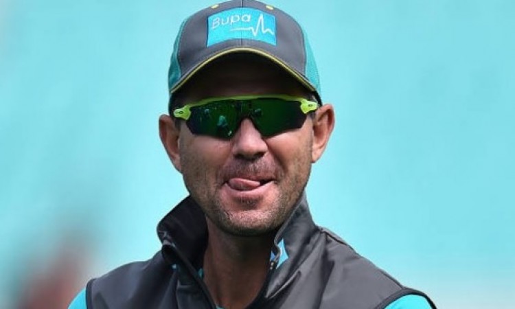पाकिस्तान के खिलाफ टी-20 सीरीज से पहले ऑस्ट्रेलिया को झटका,  सहायक कोच पोटिंग चोट के कारण नहीं जाएंग