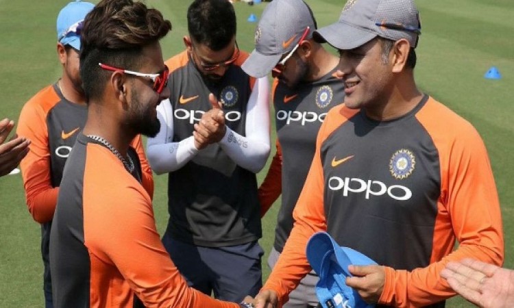 दूसरे वनडे के लिए भारतीय टीम का हुआ ऐलान, जानिए ऋषभ पंत को मौका मिला या नहीं Images