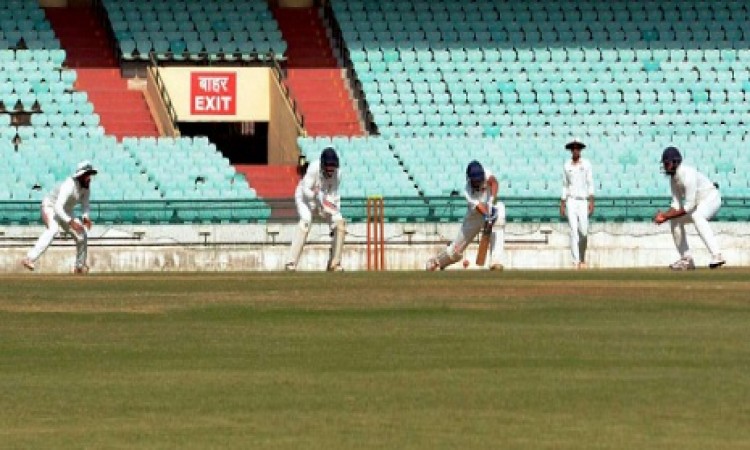 रणजी ट्रॉफी में सिक्किम ने नागालैंड को 9 विकेट से हराया, गेंदबाज ईश्वर चौधरी ने किया कमाल Images