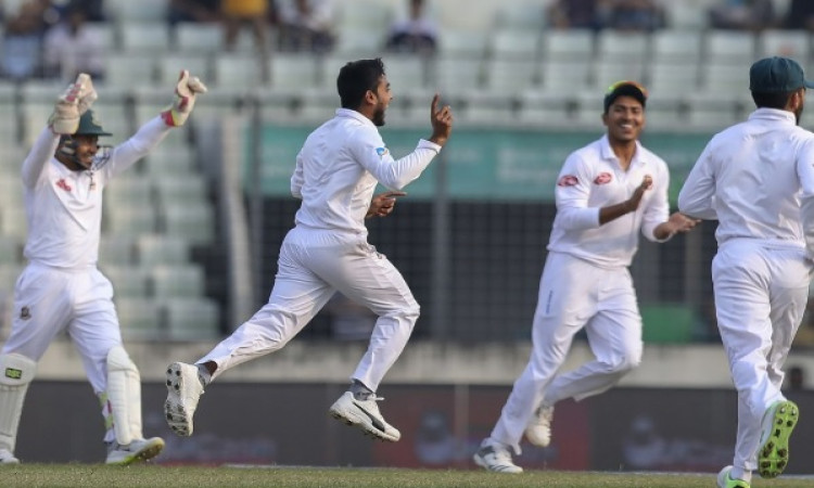 ऐतिहासिक कमाल हुआ टेस्ट में, बांग्लादेशी स्पिन गेंदबाजों ने 141 साल के टेस्ट इतिहास में कर दिया ऐसा 