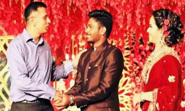 राहुल द्रविड़ ने अपने शिष्य संजू सैमसन की शादी में शरीक होकर जीता हर किसी का दिल Images