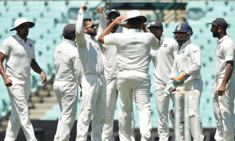 ऑस्ट्रेलिया के खिलाफ पहले टेस्ट के लिए भारतीय टीम ने प्लेइंग XI को लेकर लिया बड़ा फैसला Images