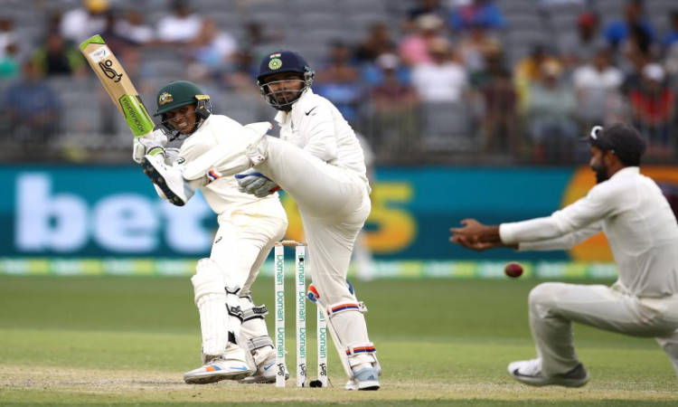 2nd Test: Australia 132/4 at stumps, lead by 175 runs vs India Images