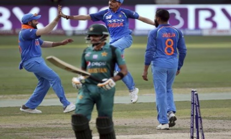 हरभजन सिंह का बयान, वर्ल्ड कप में पाकिस्तान के साथ मैच नहीं खेलने चाहिए भारत को Images