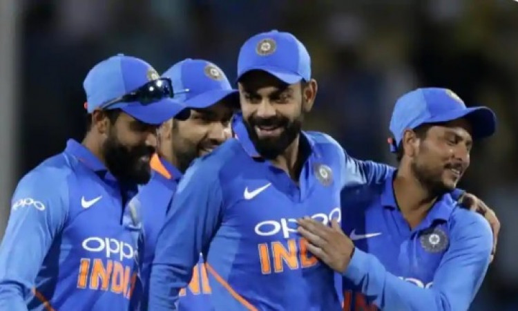 3rd ODI: भारत ने टॉस जीतकर पहले फील्डिंग का किया फैसला, जानिए दोनों टीमों की प्लेइंग XI Images