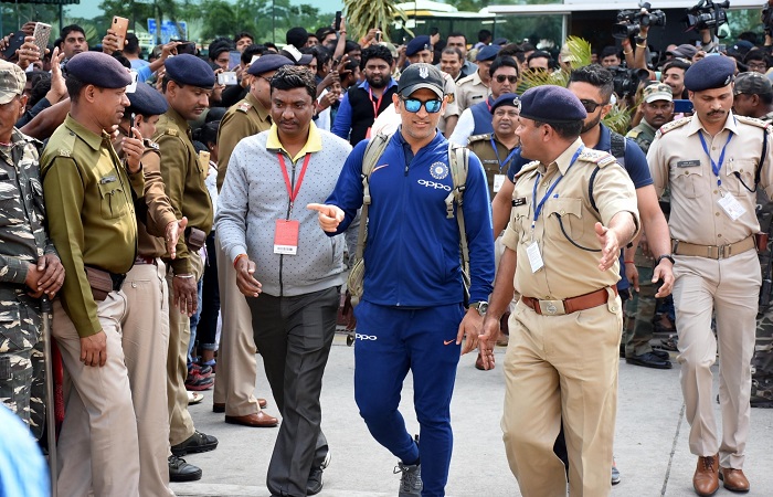 MS Dhoni MS Dhoni