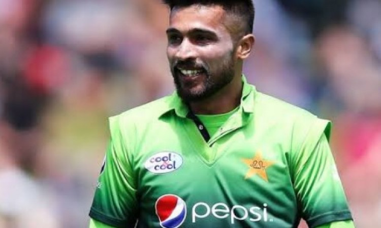 पाकिस्तान क्रिकेट टीम को लगा झटका, दिग्गज तेज गेंदबाज मोहम्मद आमिर हुए चोटिल Images