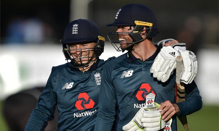 Ben Foakes and Tom Curran