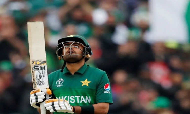 न्यूजीलैंड के खिलाफ पाकिस्तान को मिली जीत पर इमरान खान ने ऐसी बातें लिखकर दी बधाई Images