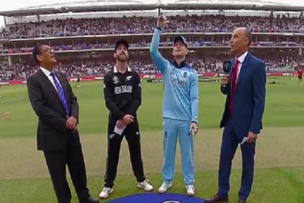 वर्ल्ड कप 2019 FINAL:  न्यूजीलैंड ने इंग्लैंड के खिलाफ जीता टॉस, पहले बल्लेबाजी का फैसला Images