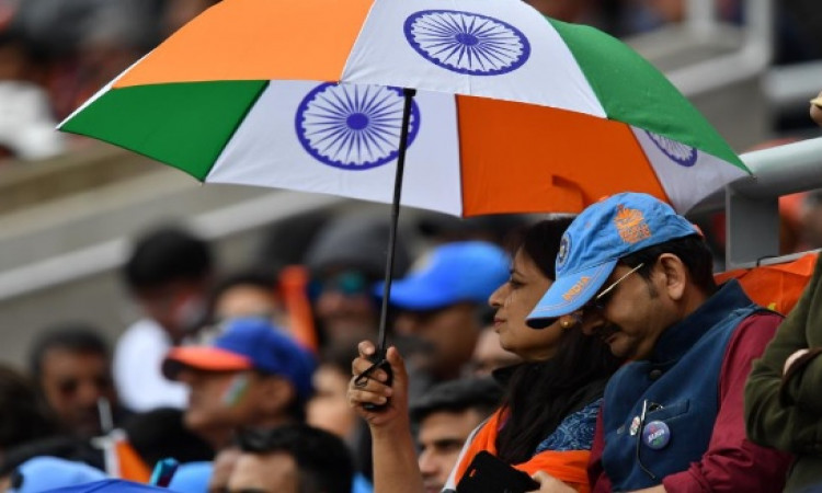 UPDATE: भारत Vs न्यूजीलैंड, बारिश के कारण मैच रूका, जानिए कब तक शुरू होगा मैच ? Images