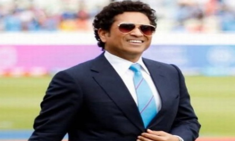 Tendulkar enthralls runners with life stories on eve of MHM Images
