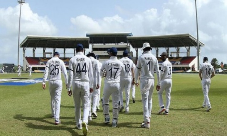 एंटिगा टेस्ट मेंवेस्टइंडीज 222 पर सिमटी, भारत को 75 रन की बढ़त Images