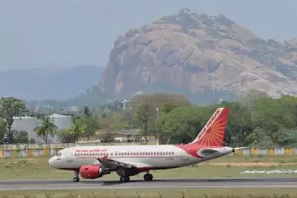 एयर इंडिया और बीसीसीआई में हुआ 'टेस्ट' करार, जानिए पूरी डिटेल्स ! Images