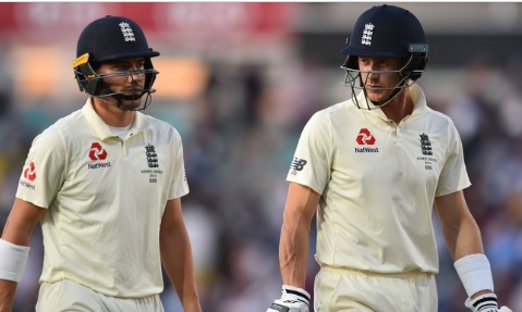 लंदन टेस्ट में इंग्लैंड के लंच तक 2/88, ऑस्ट्रेलिया पर मिली 157 रनों की बढ़त Images