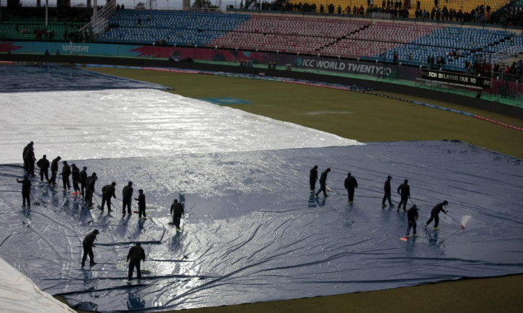 First India vs S.Africa T20I abandoned due to rain Images