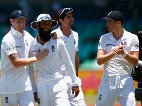 इंग्लैंड के इस ऑलराउंडर ने लिया यह फैसला, टेस्ट क्रिकेट से लिया ब्रेक  Images