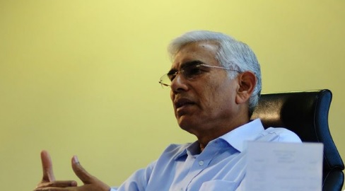 कपिल को सीएसी प्रमुख पद से इस्तीफा देने की जरूरत नहीं थी : विनोद राय Images