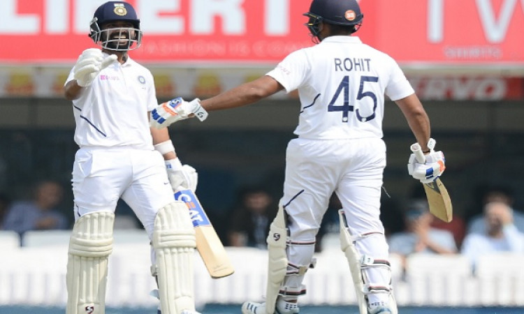 रोहित - रहाणे की दमदार पारी और उमेश यादव की एंटरटेनमेंट पारी के दम पर भारत ने पहली पारी 497 रनों पर 