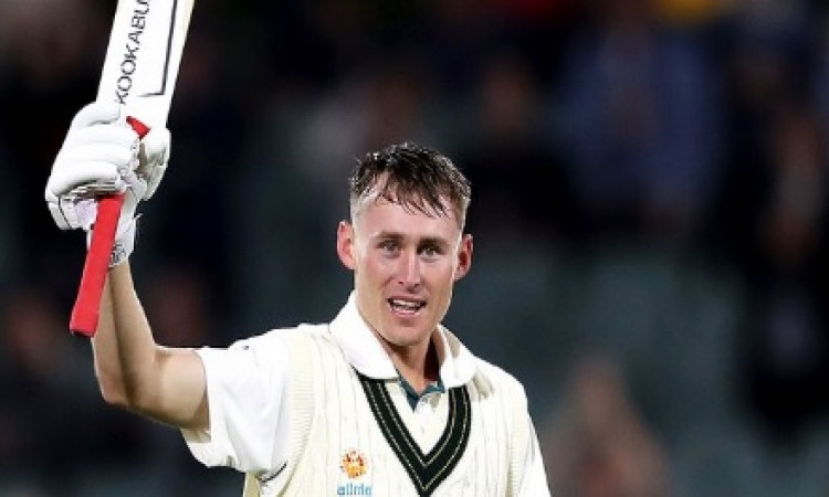 एडिलेड टेस्ट के पहले दिन वार्नर, लाबुशाने ने दिया आस्ट्रेलिया को मजबूत स्कोर, जमाया शतक Images