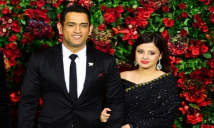 If my wife is happy, I am happy: Dhoni Images