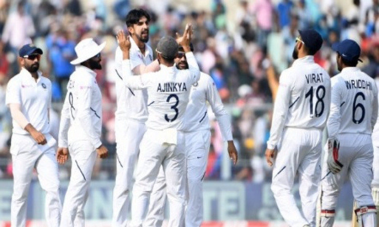 कोलकाता टेस्ट : बांग्लादेश की पारी 106 रनों पर सिमटी, इशांत शर्मा की घातक गेंदबाजी Images