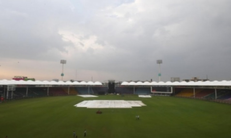 रावलपिंडी टेस्ट : चौथे दिन का खेल बारिश की भेंट चढ़ा Images
