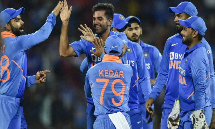 दूसरे वनडे में भारत की प्लेइंग XI में दो बदलाव संभव, मनीष पांडे को मिल सकता है मौका ! Images
