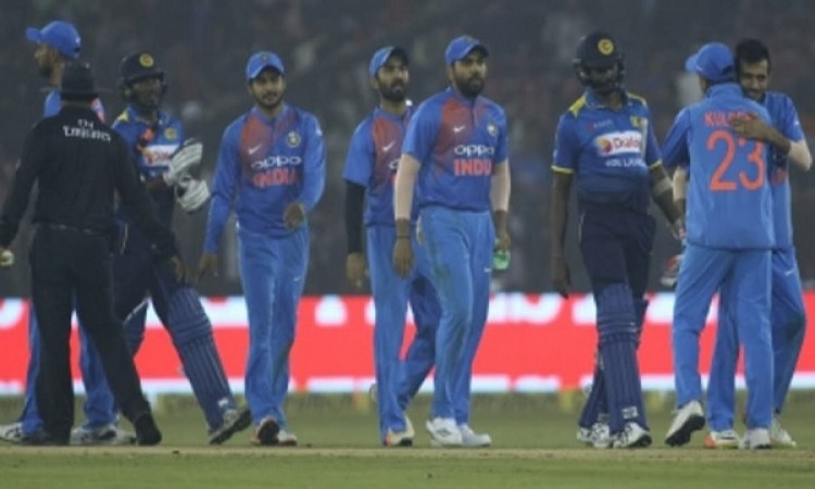 भारत- श्रीलंका टी-20 सीरीज से बाहर हुआ यह खिलाड़ी, अभ्यास सत्र में लगी चोट ! Images